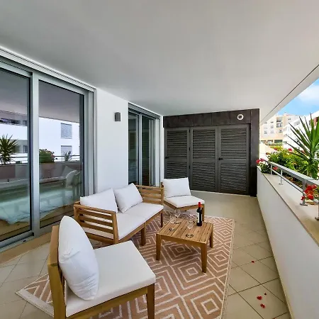 Flh Flat With Terrace לאגוּ‏ש