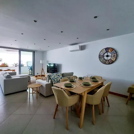 Flh Flat With Terrace Daire Lagos